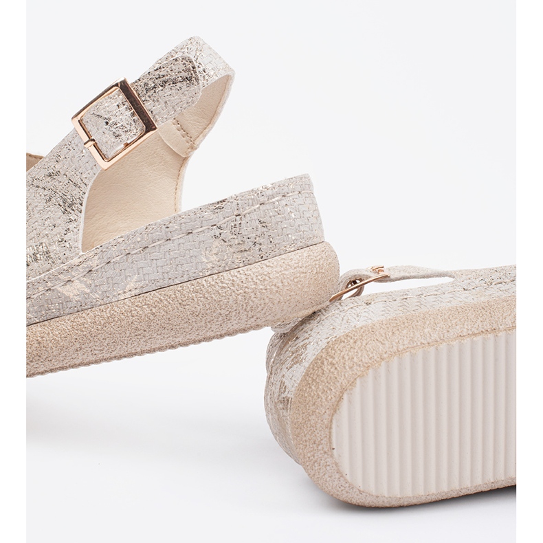 Goodin Sandales plates avec boucle taupe beige 2 Goodin Sandales plates avec boucle taupe beige 2