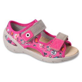 Sandales pour enfants Befado 065p171 rose avec applications colorées 1 Sandales pour enfants Befado 065p171 rose avec applications colorées 1