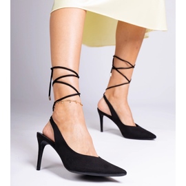 Talons hauts noirs avec talon ouvert le noir 3