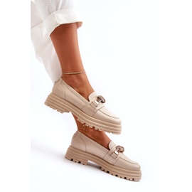 Mocassins en cuir féminin avec un ornement Laura Messi 2780 beige légère 5