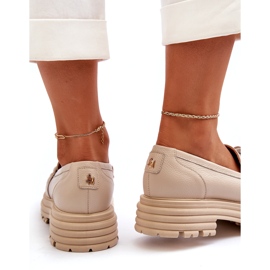 Mocassins en cuir féminin avec un ornement Laura Messi 2780 beige légère 4