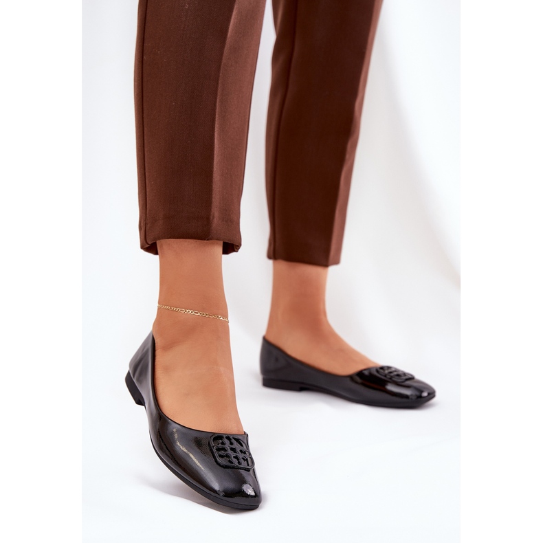 Ballerinas féminines élégantes peintes avec un détail noir décoratif Vinceza 17377 2