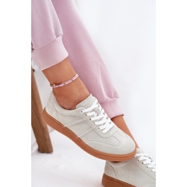 Evento En daim basse baskets femmes gris 8