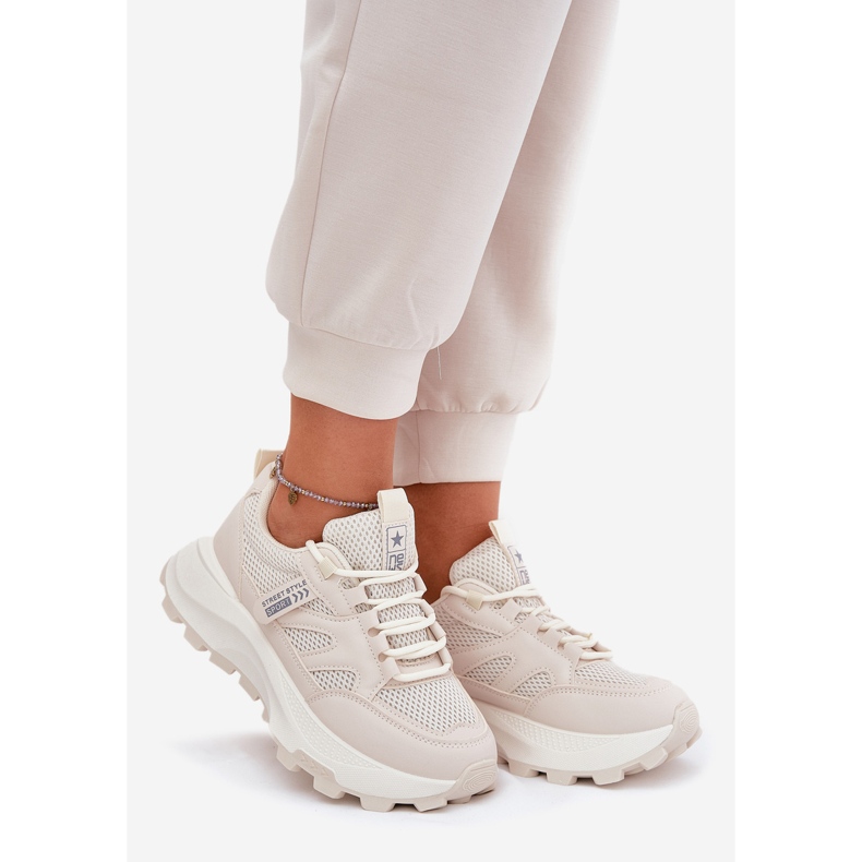 Evento Sneakers pour femmes Sports Chaussures sur une semelle beige épaisse 1