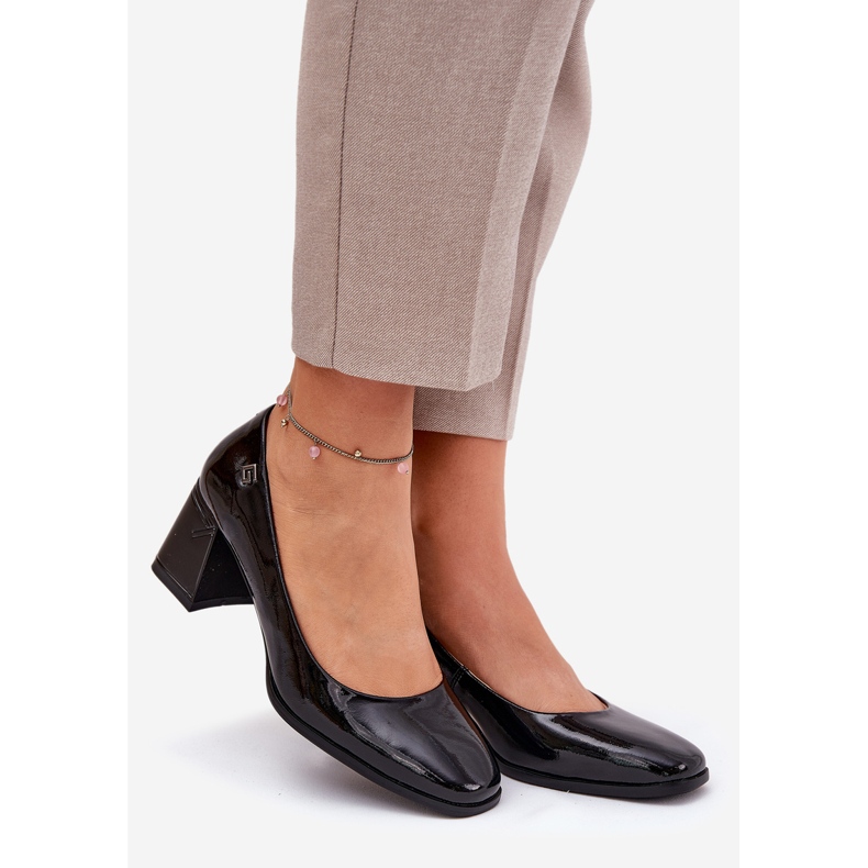 Pumps vernies en cuir sur le poteau noir Vinceza 91130 le noir 1