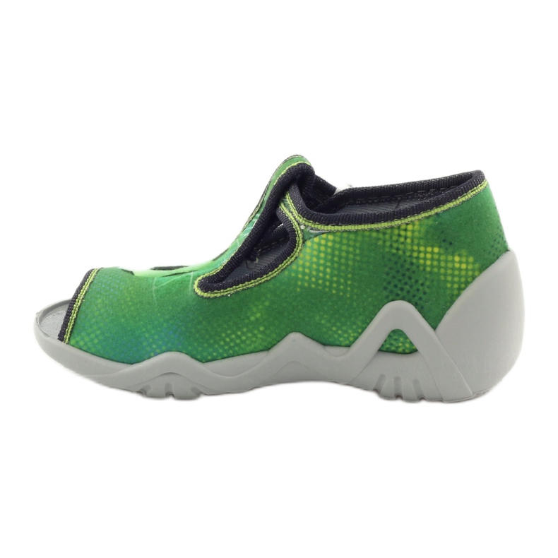 Chaussures pour enfants Befado, chaussons 217p093 verts avec un ballon 2