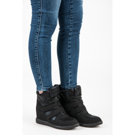 Baskets, baskets noir 1