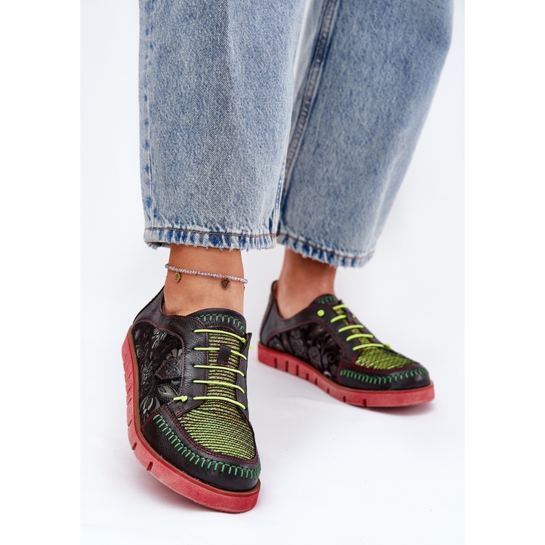 Chaussures en cuir pour femmes à motifs Maciejka 06784-20 noir 2