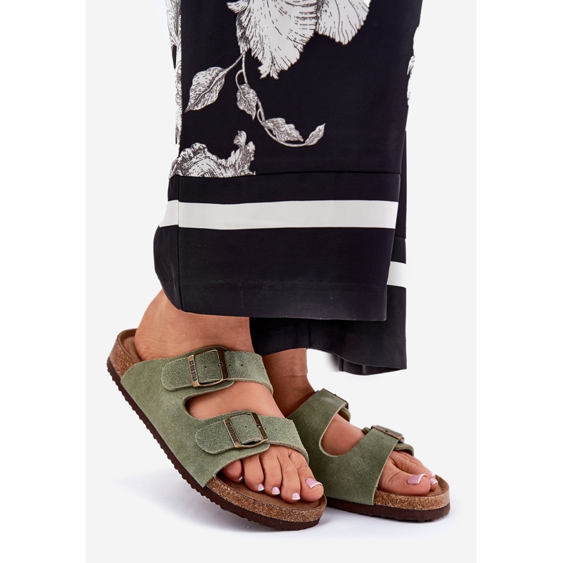 Les tongs en daim féminins avec Big Star RR274A393 Pinces vertes 1