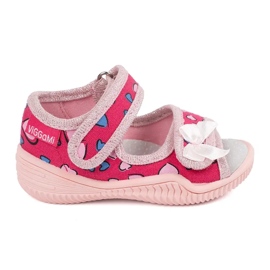 Chaussons fille Viggami Ania coeurs rose 1