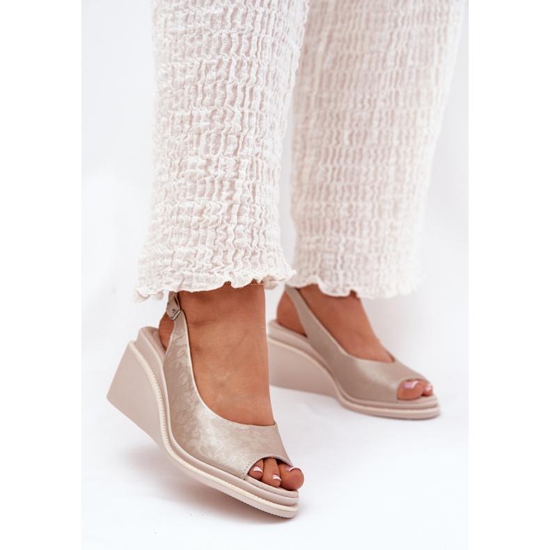 S.Barski Sandales en cuir pour femmes sur le coin S. Barski LR51-539 PLN d'or 2 S.Barski Sandales en cuir pour femmes sur le coin S. Barski LR51-539 PLN d'or 2