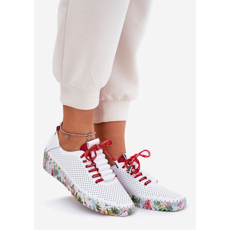 Chaussures en cuir sur la plate-forme à motifs Artiker 54C1567 Blanc et rouge blanche 1