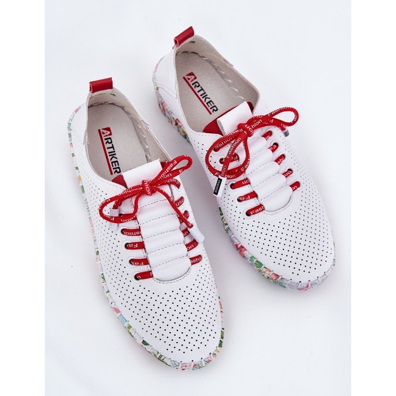 Chaussures en cuir sur la plate-forme à motifs Artiker 54C1567 Blanc et rouge 2