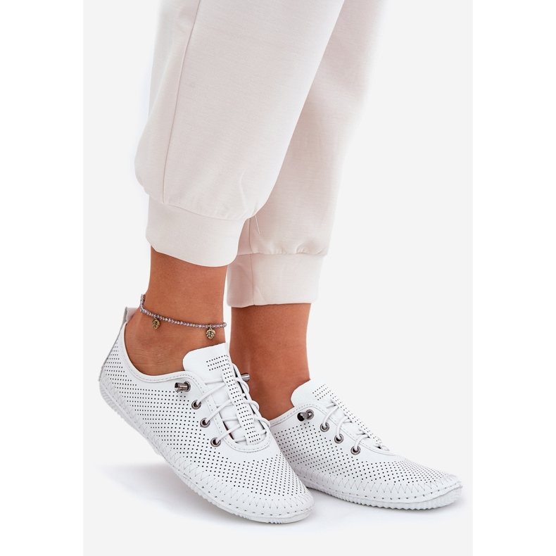 Chaussures pour femmes en cuir naturel Artiker 54C0831 blanc 1