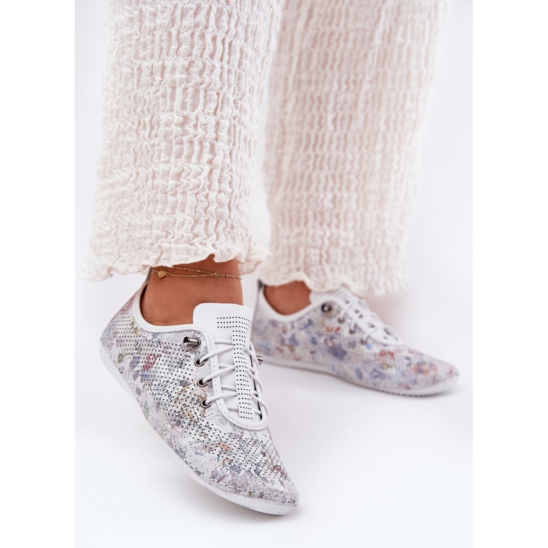 Chaussures féminines en cuir naturel Artiker 56C2688 Blanc 2