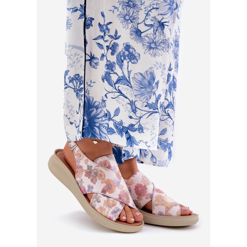 Jezzi Sandales féminines avec cuir écologique avec des fleurs multicolores 1