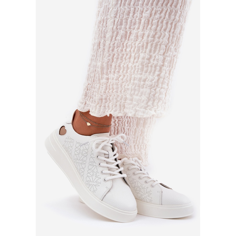 Sneakers en cuir féminin sur la plate-forme blanche Vinceza 88018 1 Sneakers en cuir féminin sur la plate-forme blanche Vinceza 88018 1
