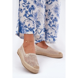 Espadrilles féminines sur la plate-forme beige Vinceza 17392 2