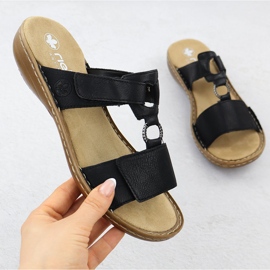 Les tongs pour femmes pour Velcro Black Rieker 60885-00 noir 1