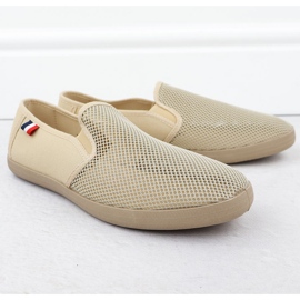 News Les baskets ouvertes masculines glissent-dans les nouvelles beige 3636 1 News Les baskets ouvertes masculines glissent-dans les nouvelles beige 3636 1