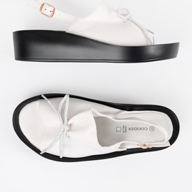 Goodin Sandales de coin blanc avec un insert en cuir blanche 3