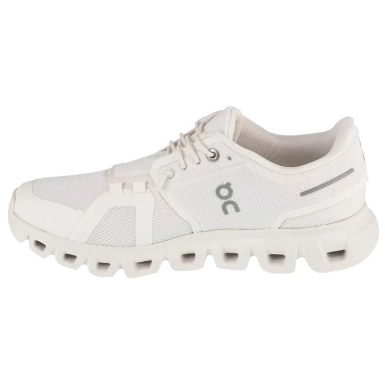 On Running Chaussures de course sur Cloud 6 3WF10061200 blanche 1