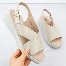 Sandales féminines sur les quartiers Golden Jezzi ASA266-9 d'or 1 Sandales féminines sur les quartiers Golden Jezzi ASA266-9 d'or 1