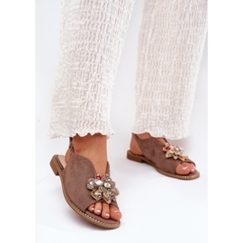 S.Barski Sandales féminines à talons plates avec un ornement de S. Barski KV27-001 beige foncé 2