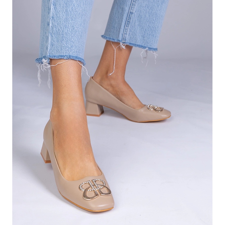 Pompes brunes à thèmes basse avec zircons 1