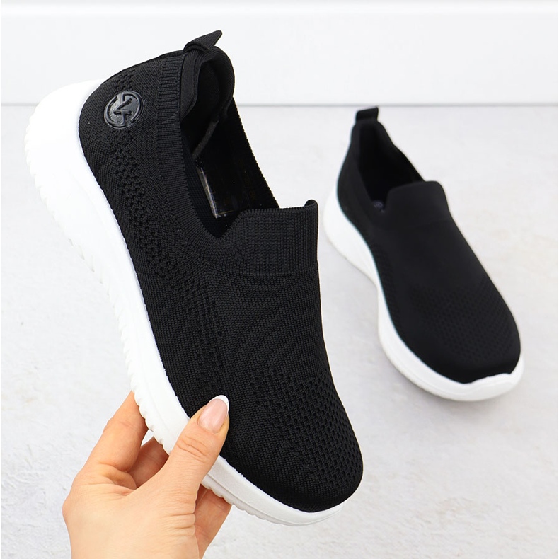 Les chaussures de sport pour femmes ont glissé noir Vinceza 17367 le noir 1