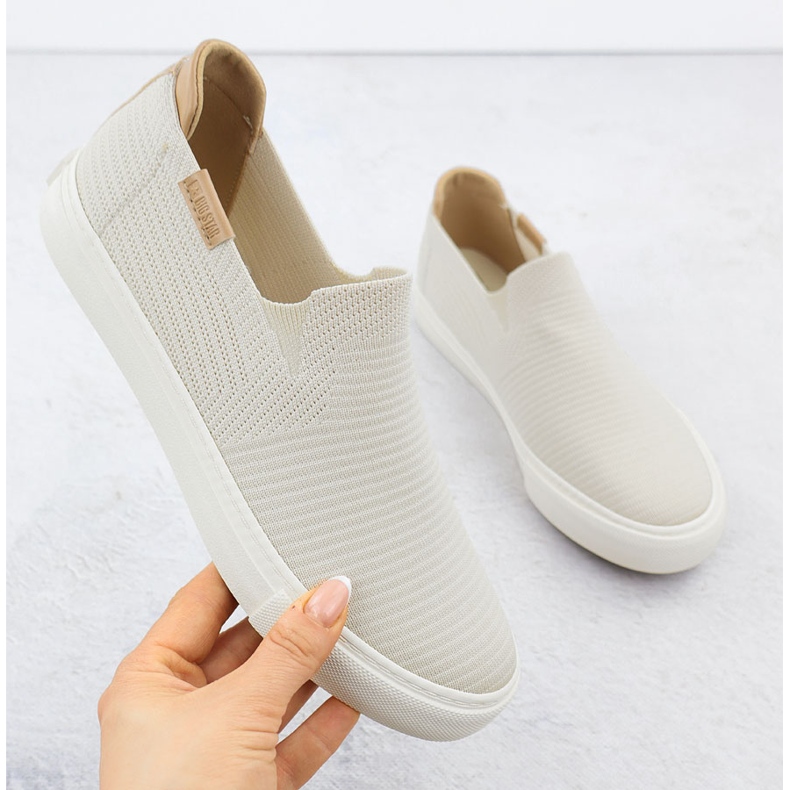 Les baskets textiles se glissent sur Big Star Beige RR274721 1