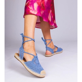Sandales bleues en espadrilles plates 2
