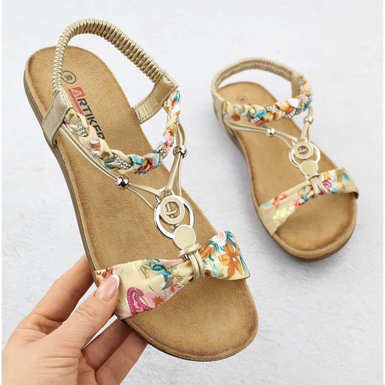 Sandales confortables pour femmes - Up Golden Artiker 56C1316 doré 1