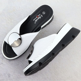 S.Barski Les tongs en cuir des femmes Openwork Białe S. Barski LR51-662 blanche 3