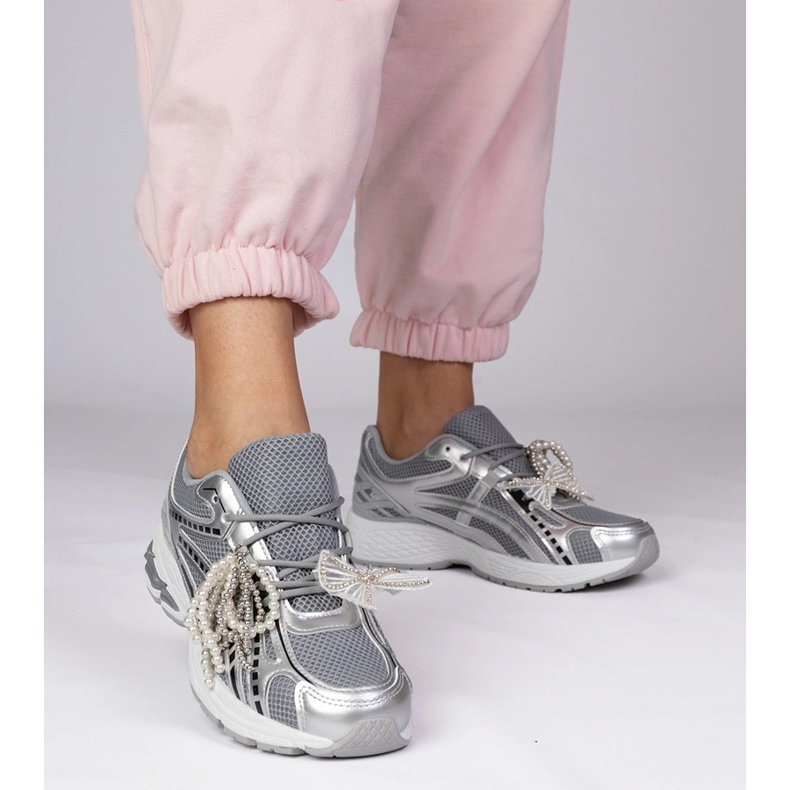 Baskets en argent avec décorations détachables 2