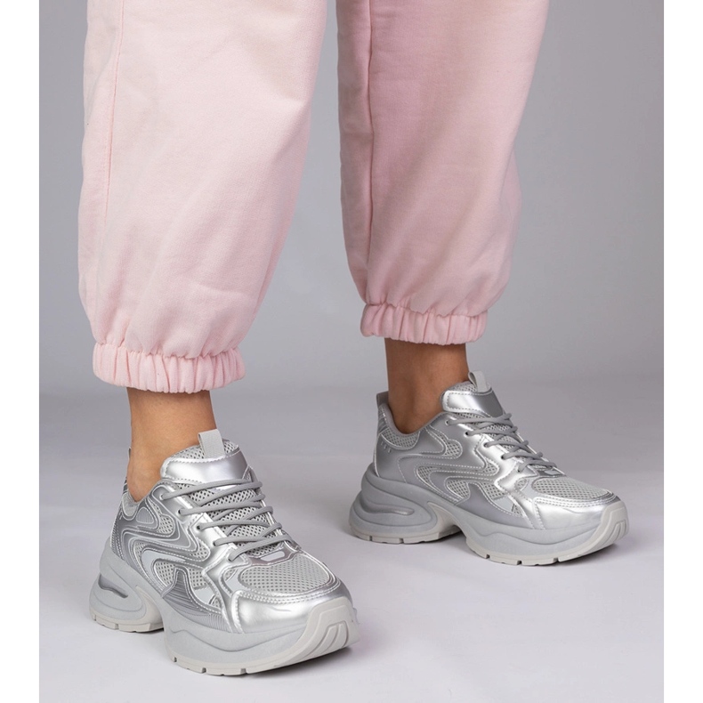 Silver Sports Sneakers sur une semelle épaisse argent 1