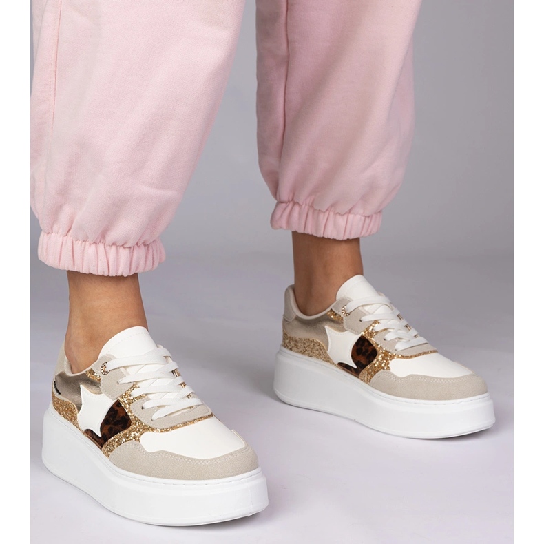 Baskets léopard avec paillettes multicolore 1 Baskets léopard avec paillettes multicolore 1