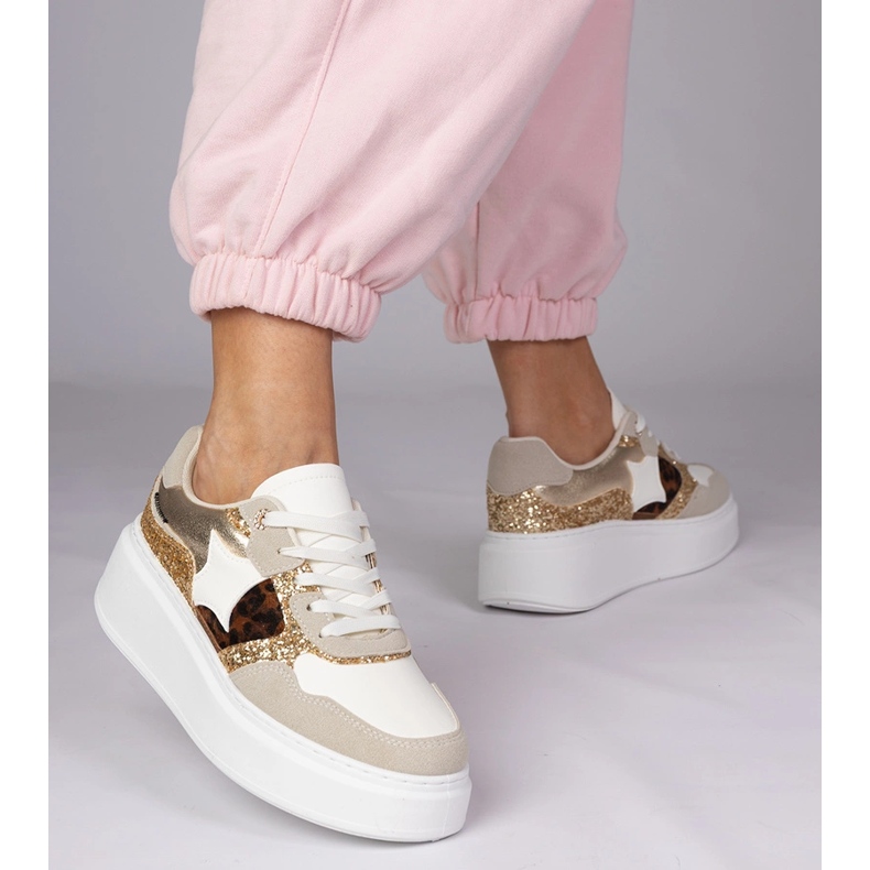 Baskets léopard avec paillettes multicolore 2 Baskets léopard avec paillettes multicolore 2