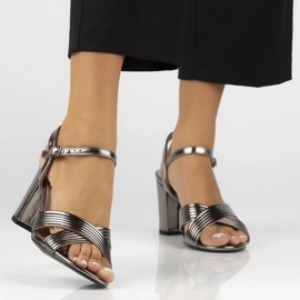 Filippo Sandales en cuir pour femmes sur le poteau en acier graphite DS6901 / 25 GN le noir 2