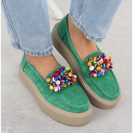 Mocassins en cuir sur la plate-forme avec des perles Green Filippo DP6765 vert 7
