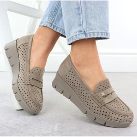 Moccasins pour femmes pour un coin ouvert Khaki Potocki 12608 beige 4