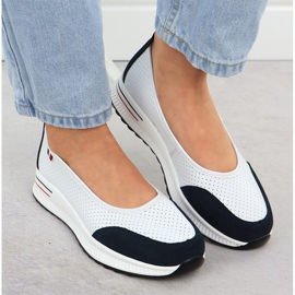 Ballerines en cuir OpenWork sur la plate-forme White Filippo 6134 blanche 6