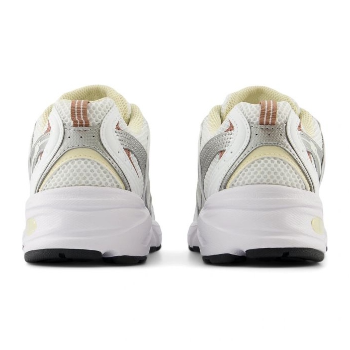 Chaussures New Balance MR530SGA blanc 5