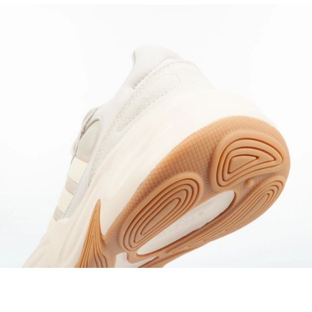 Chaussures Adidas Ozelle GX6762 beige 4