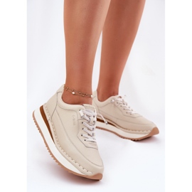 Sneakers en cuir féminin sur la plate-forme Beige Big Star RR274A334 1