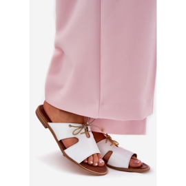 Les tongs en cuir féminin zazoo 3022 blanc 1