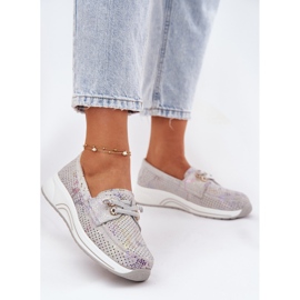 Chaussures en daim en cuir naturel sur la plate-forme grise Artiker 56C2104 2 Chaussures en daim en cuir naturel sur la plate-forme grise Artiker 56C2104 2