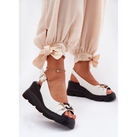 ARTIKER Sandales en cuir pour femmes en coin et plate-forme avec décoration Artker 56C1588 Blanc 2