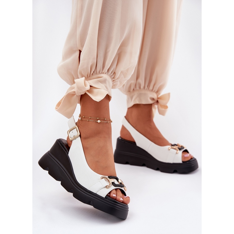 ARTIKER Sandales en cuir pour femmes en coin et plate-forme avec décoration Artker 56C1588 Blanc blanche 2