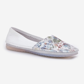 Ballerines en cuir avec un motif Maciejka T1930-38 blanc blanche 4